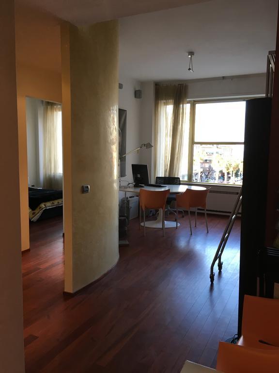 Corso Umberto Venue Apartment เปสการา ภายนอก รูปภาพ