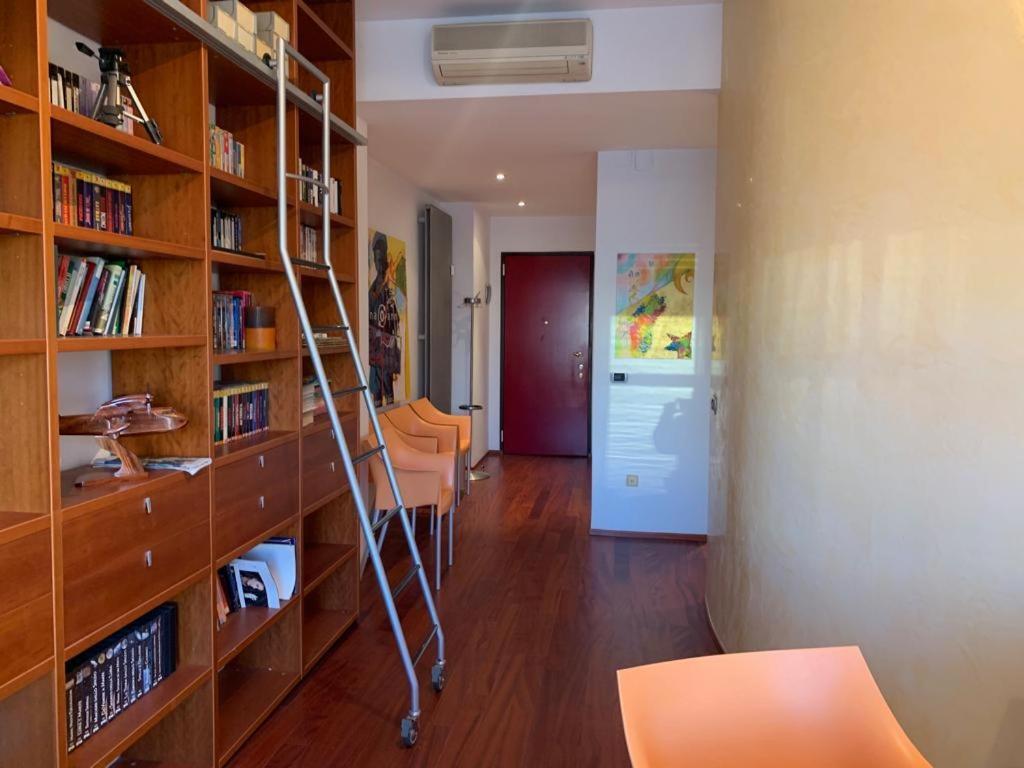 Corso Umberto Venue Apartment เปสการา ภายนอก รูปภาพ